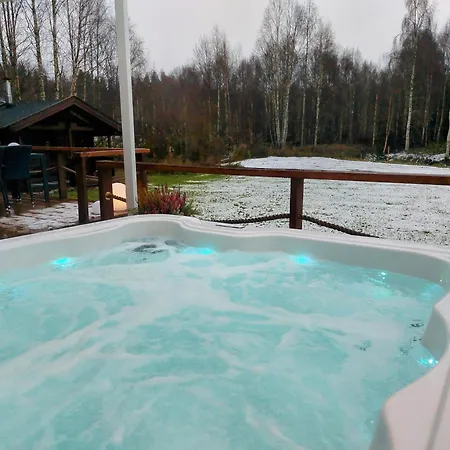 Cozy Holiday With Jacuzzi